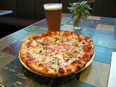 Preservation Pub | restaurant | 28 Market Square, Knoxville, TN 37902, USA | 8655242224 OR +1 865-524-2224