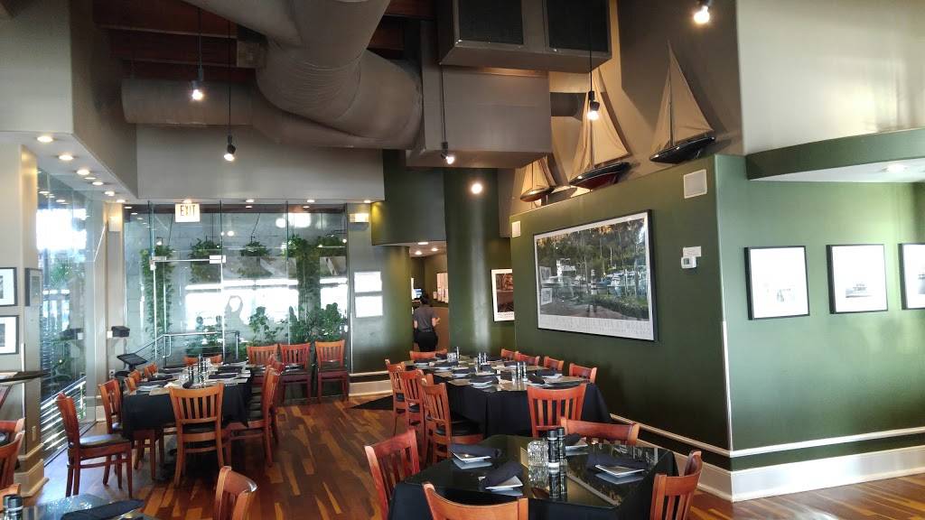 Circles Waterfront Restaurant | restaurant | 1212 Apollo Beach Blvd, Apollo Beach, FL 33572, USA | 8136413275 OR +1 813-641-3275