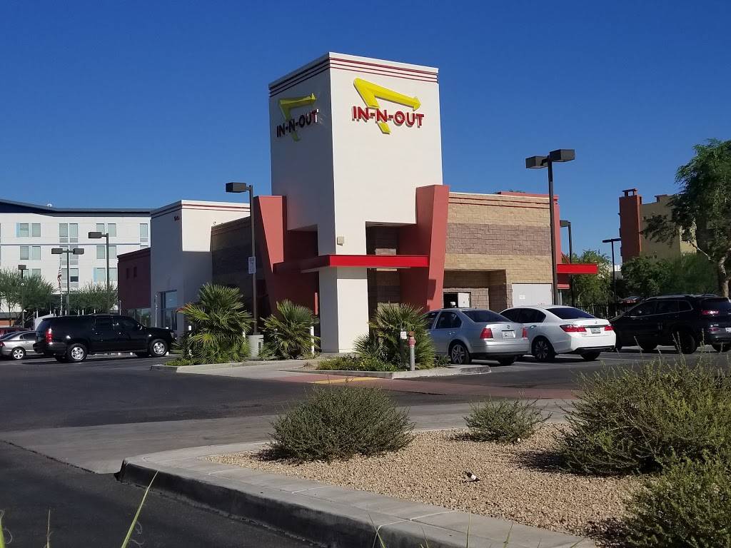 In-N-Out Burger | restaurant | 920 E Playa Del Norte Dr, Tempe, AZ 85281, USA | 8007861000 OR +1 800-786-1000