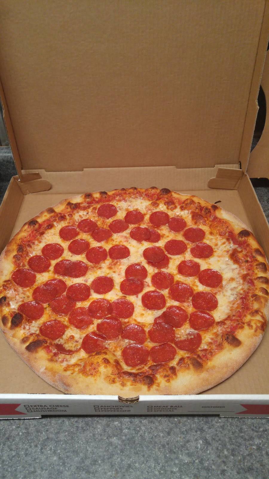 Vitos Pizza | restaurant | 19301-19307 Leesville Rd, Lynchburg, VA 24502, USA | 4348410543 OR +1 434-841-0543