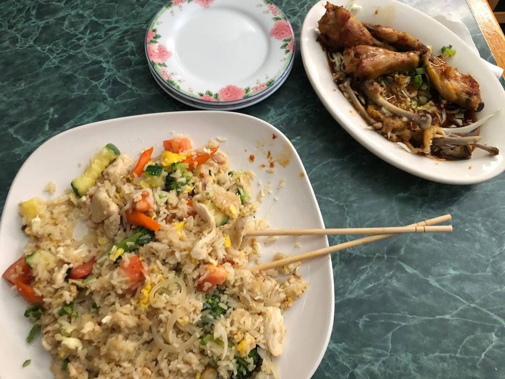 Big Mama Chims Noodle House | restaurant | 905 Alley A, Columbia, MO 65201, USA | 5737773108 OR +1 573-777-3108