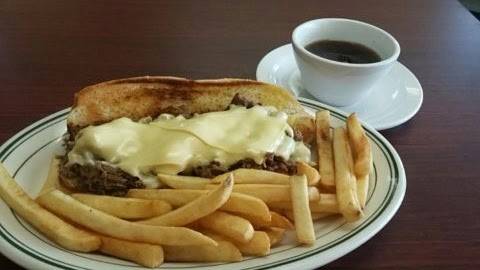 Uncles Nolans Diner | restaurant | 320 Main St, Galva, IL 61434, USA | 3099323472 OR +1 309-932-3472