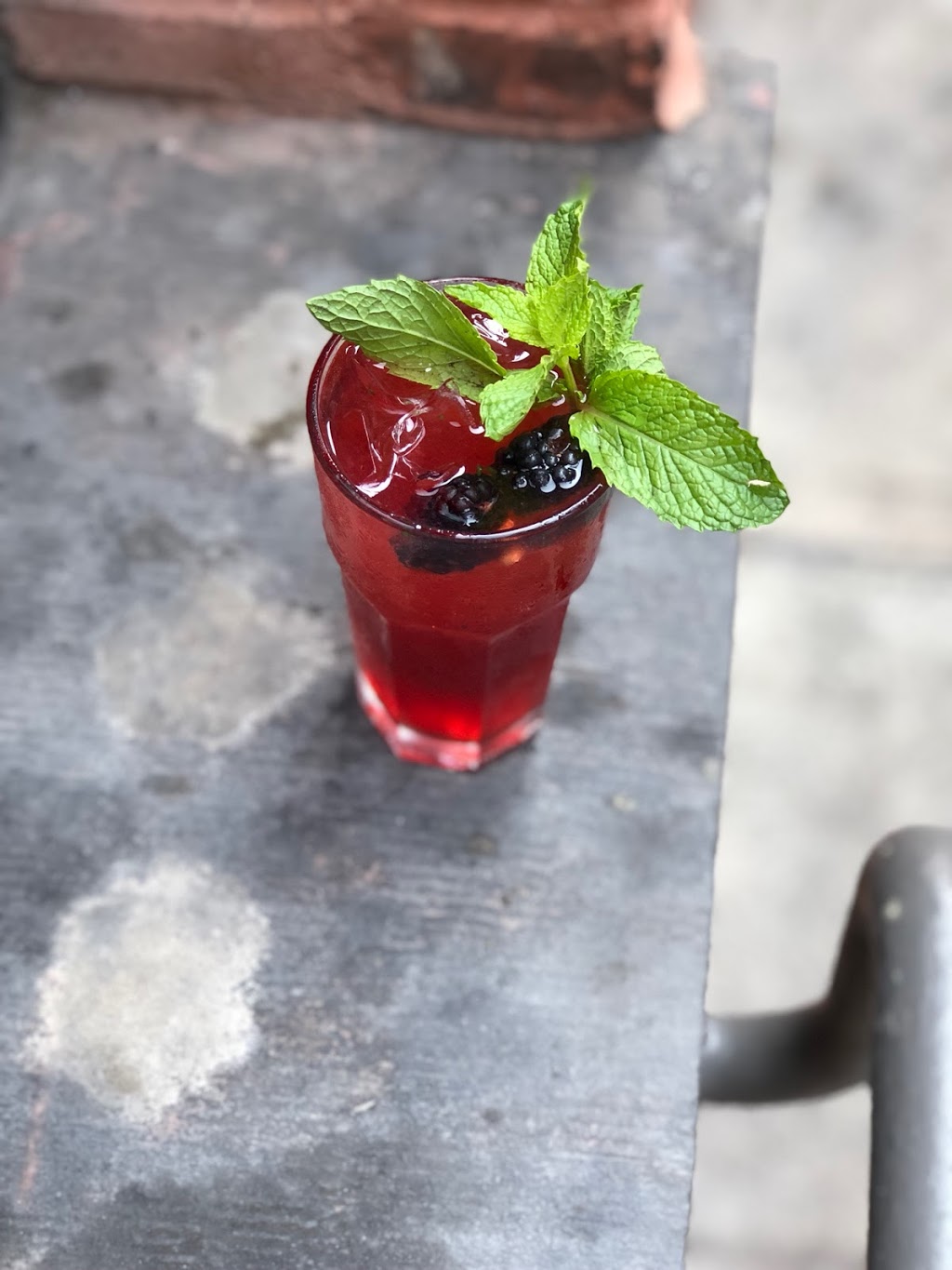 Miznon | restaurant | 435 W 15th St, New York, NY 10011, USA | 6464905871 OR +1 646-490-5871