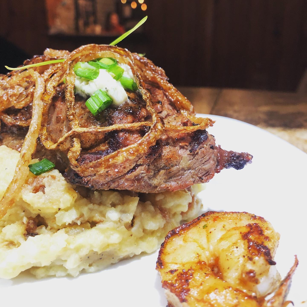 Pork Bellys Bar & Grill | restaurant | 523 Tunica Dr W, Marksville, LA 71351, USA | 3182400000 OR +1 318-240-0000