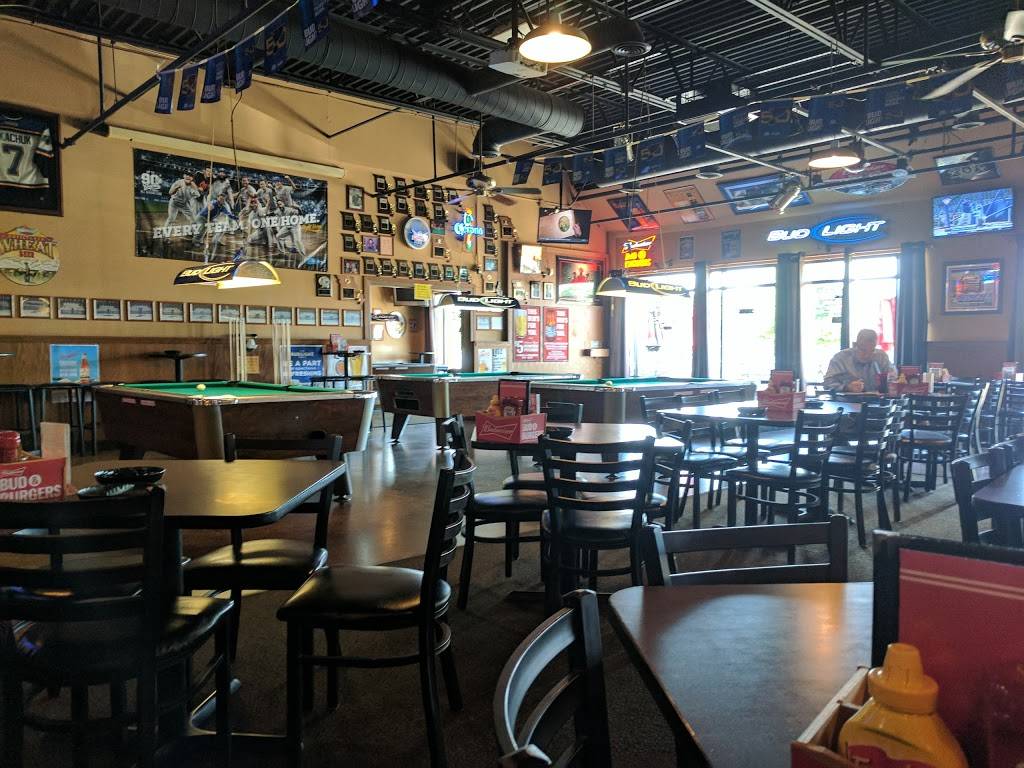 Fandangos Sports Bar & Grill | restaurant | 2940 Dougherty Ferry Rd, Kirkwood, MO 63122, USA | 6368613990 OR +1 636-861-3990