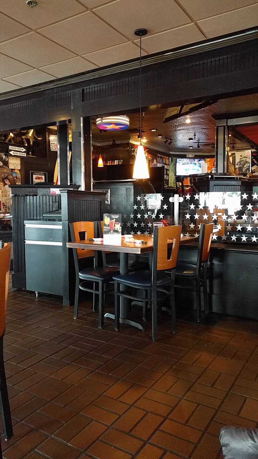 TGI Fridays | restaurant | 4635 Dressler Rd NW, Canton, OH 44718, USA | 3304938443 OR +1 330-493-8443