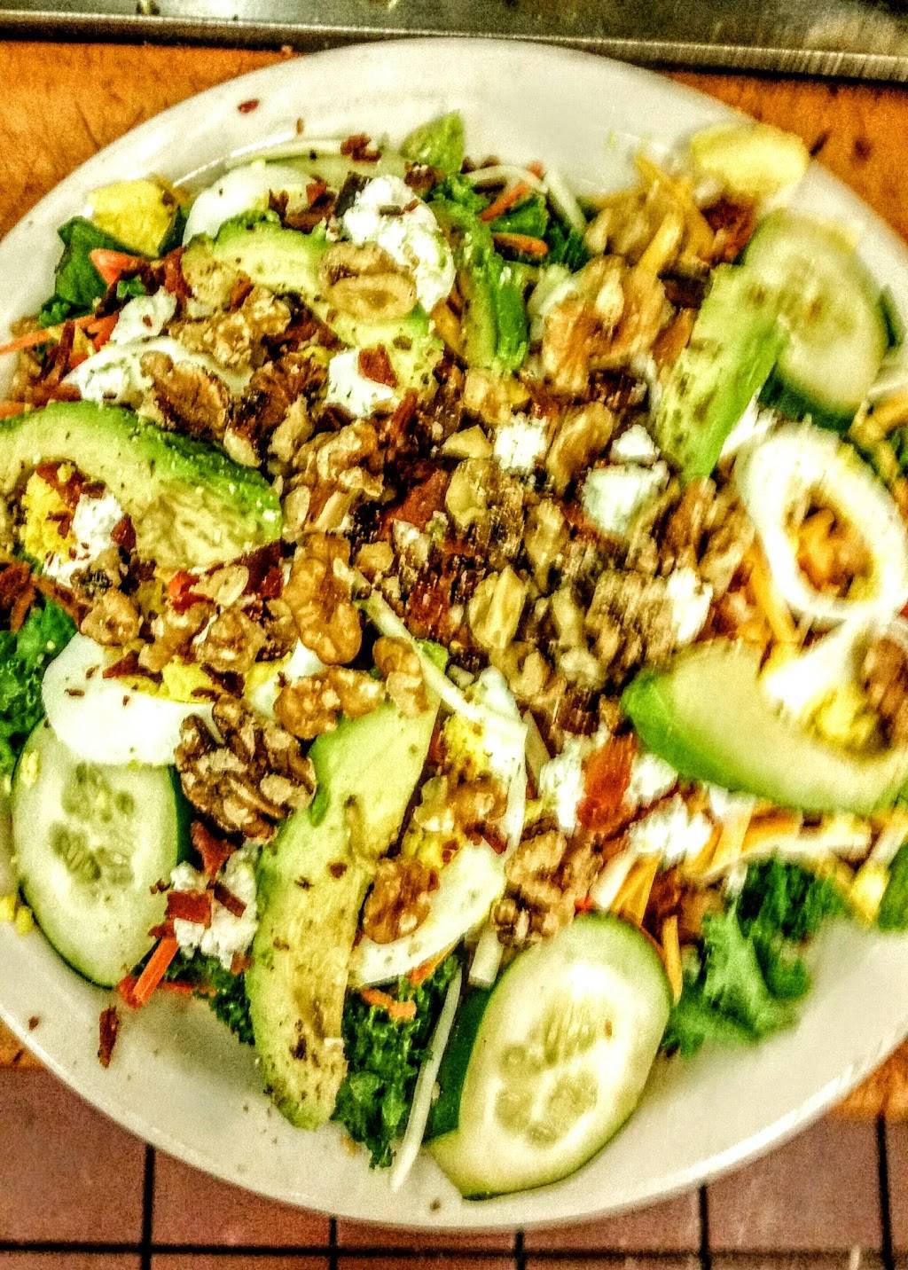 Embers Bar & Grill | restaurant | 1370 W Chicago Blvd, Tecumseh, MI 49286, USA | 5174232601 OR +1 517-423-2601