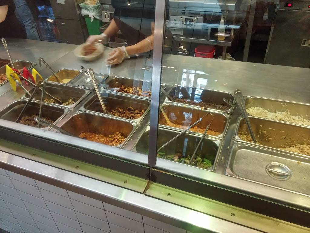 Chipotle Mexican Grill | restaurant | 136 E Main St, Newark, DE 19711, USA | 3028618002 OR +1 302-861-8002