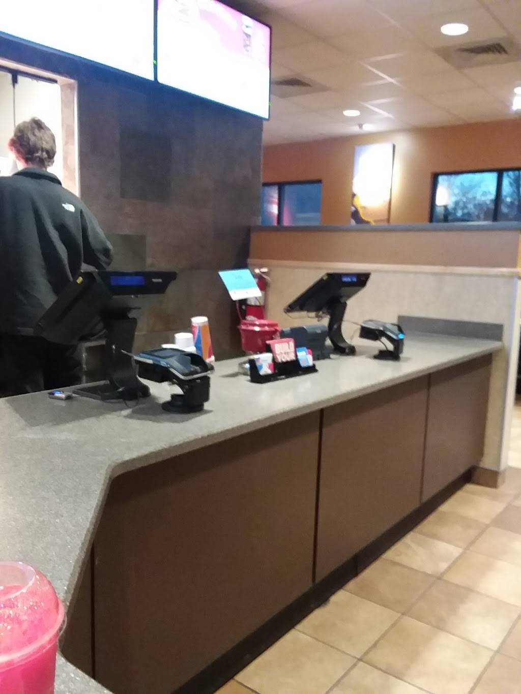 Dairy Queen Grill & Chill | restaurant | 1420 N Mt Juliet Rd, Mt. Juliet, TN 37122, USA | 6157960377 OR +1 615-796-0377