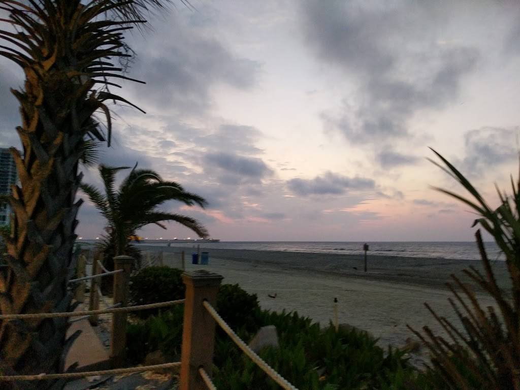 Windows Restaurant | restaurant | 9550 Shore Dr, Myrtle Beach, SC 29572, USA | 8434496461 OR +1 843-449-6461