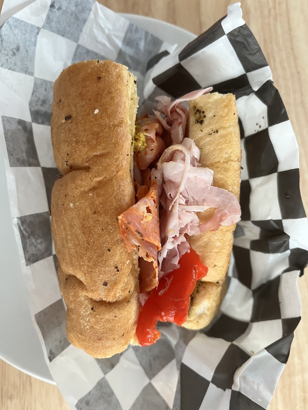 Cold Shoulder Gourmet | restaurant | 1684 Old Towne Rd, Charleston, SC 29407, USA | 8436424680 OR +1 843-642-4680