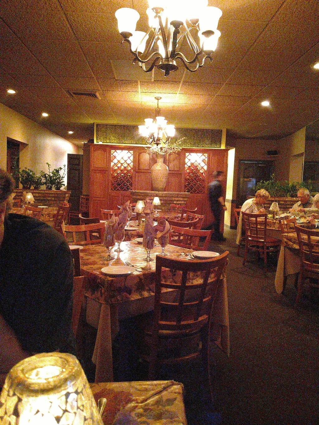 Biagettis | restaurant | 77 Campbell Ave, West Haven, CT 06516, USA | 2039347700 OR +1 203-934-7700