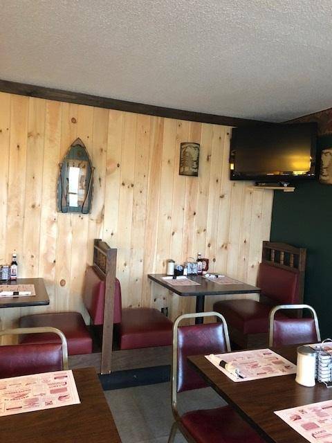Johnsons Cabin Grill | restaurant | 7952 NY-40, Hartford, NY 12838, USA | 5186329900 OR +1 518-632-9900