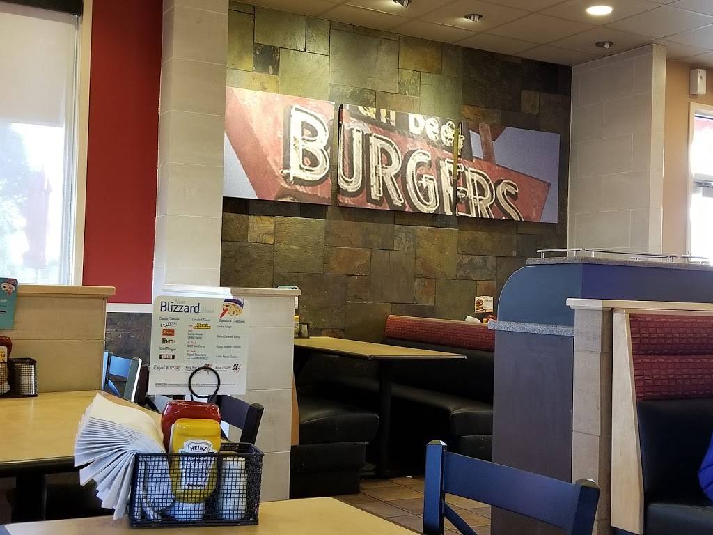 Dairy Queen Grill & Chill | restaurant | 610 Snyder St, Decatur, IL 62526, USA | 2178774131 OR +1 217-877-4131