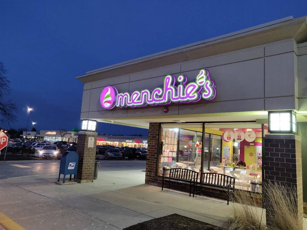 Menchies Frozen Yogurt | bakery | 7339 Lemont Rd, Downers Grove, IL 60516, USA | 6305151650 OR +1 630-515-1650
