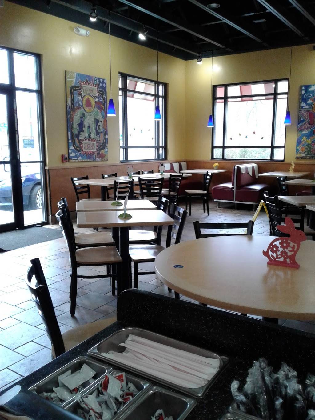 KFC | restaurant | 820 Southbridge St, Auburn, MA 01501, USA | 5088325943 OR +1 508-832-5943