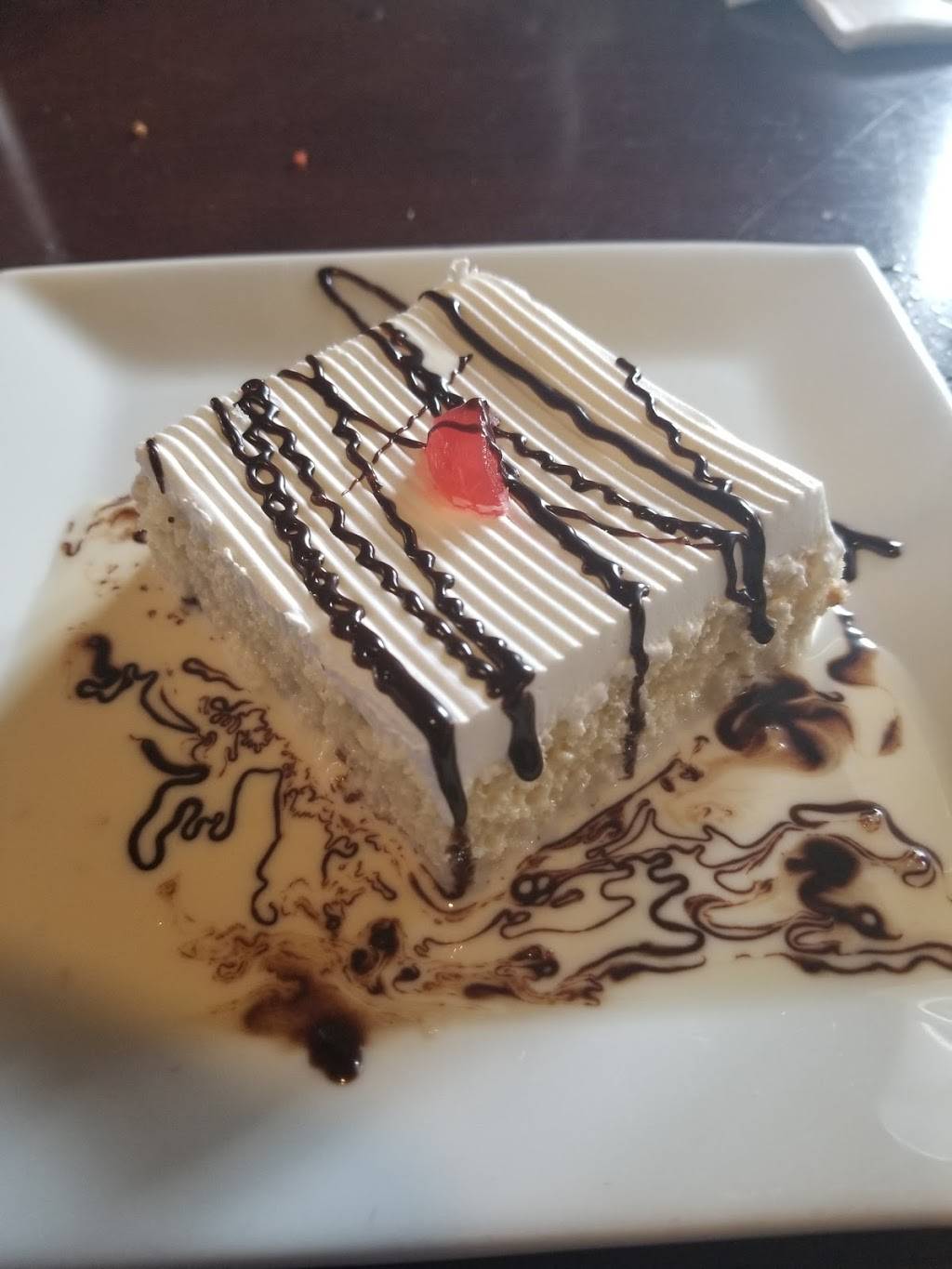 Vista Hermosa | restaurant | 1201 Evergreen Ave, Bronx, NY 10472, USA | 7188609674 OR +1 718-860-9674