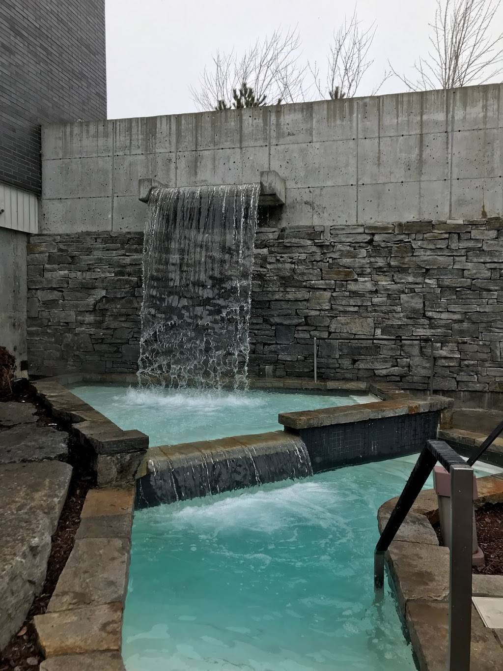 Strøm Spa Nordique | restaurant | 1001 Boulevard de la Forêt, Verdun, QC H3E 1X9, Canada | 5147612772 OR +1 514-761-2772