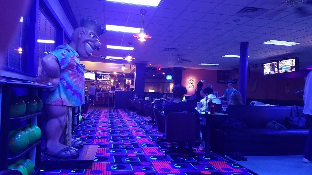 The Coliseum Entertainment Megaplex | restaurant | 410 Saint Johns Church Road, Camp Hill, PA 17011, USA | 7179721000 OR +1 717-972-1000