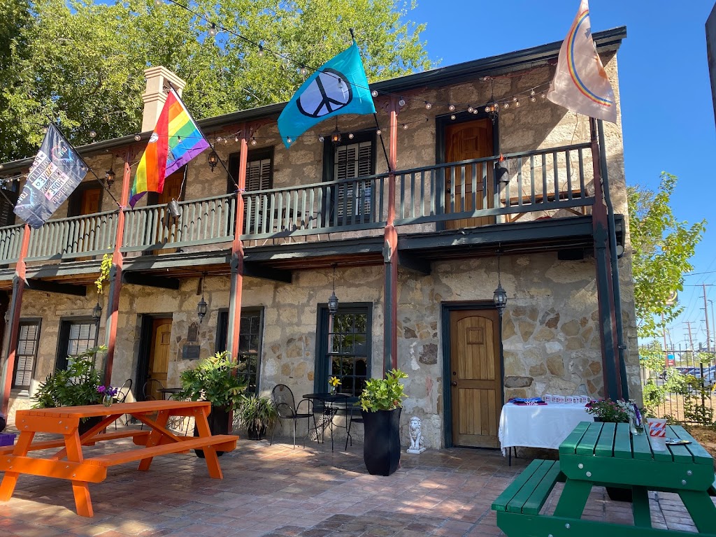 Comfort Cafe On The Go | restaurant | 121 Starr, San Antonio, TX 78202, USA | 5125818094 OR +1 512-581-8094