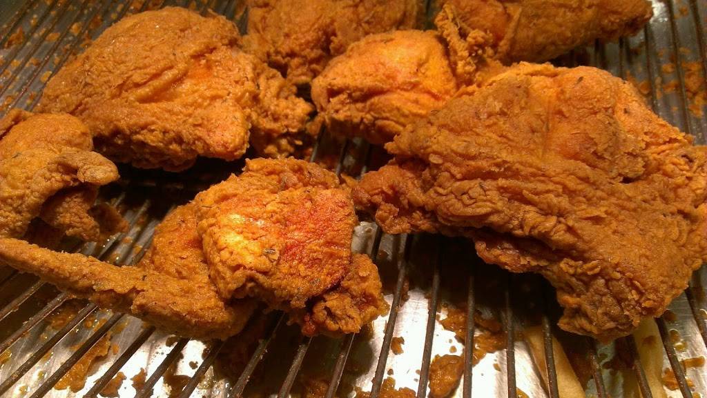 Louisiana Fried Chicken Victorville,CA | restaurant | 15329 Palmdale Rd, Victorville, CA 92392, USA | 7602419200 OR +1 760-241-9200