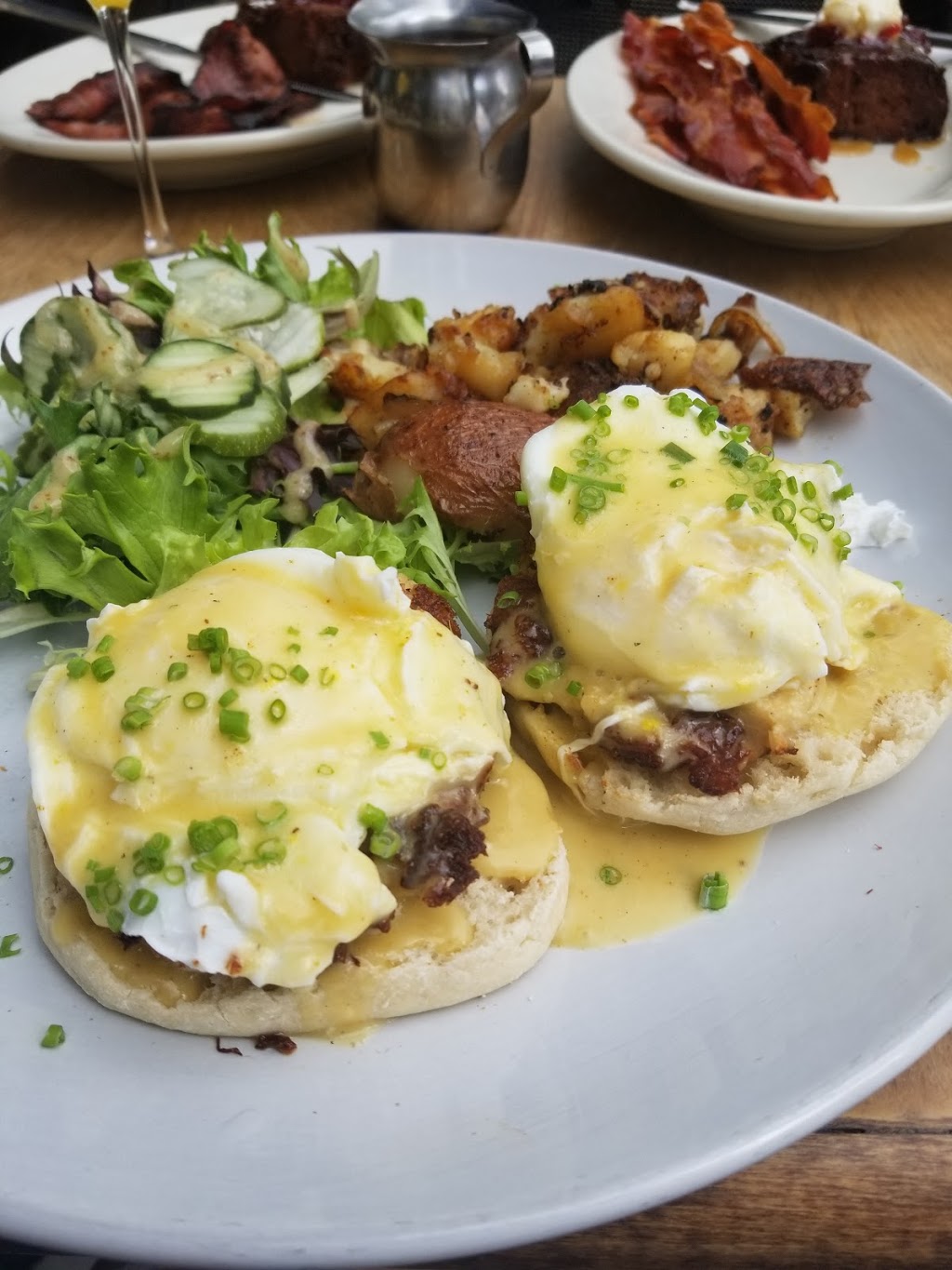 Winkel | restaurant | 1119 Locust St, Philadelphia, PA 19107, USA | 2676393453 OR +1 267-639-3453