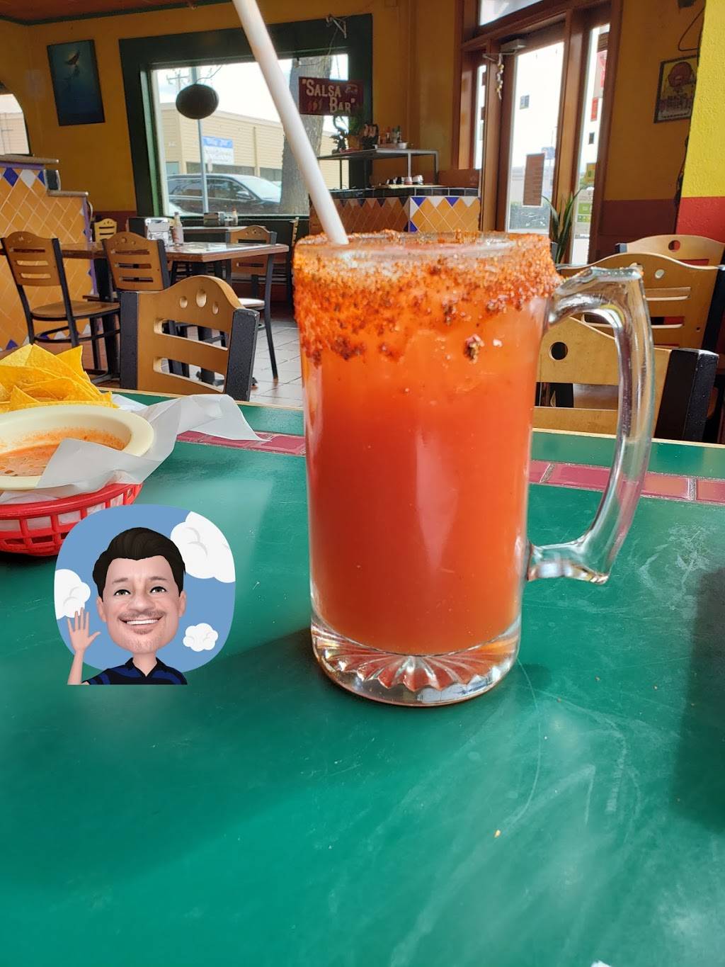 Tacos y Mariscos El Tiburon | restaurant | 1622 SW Roxbury St, Seattle, WA 98106, USA | 2065960827 OR +1 206-596-0827