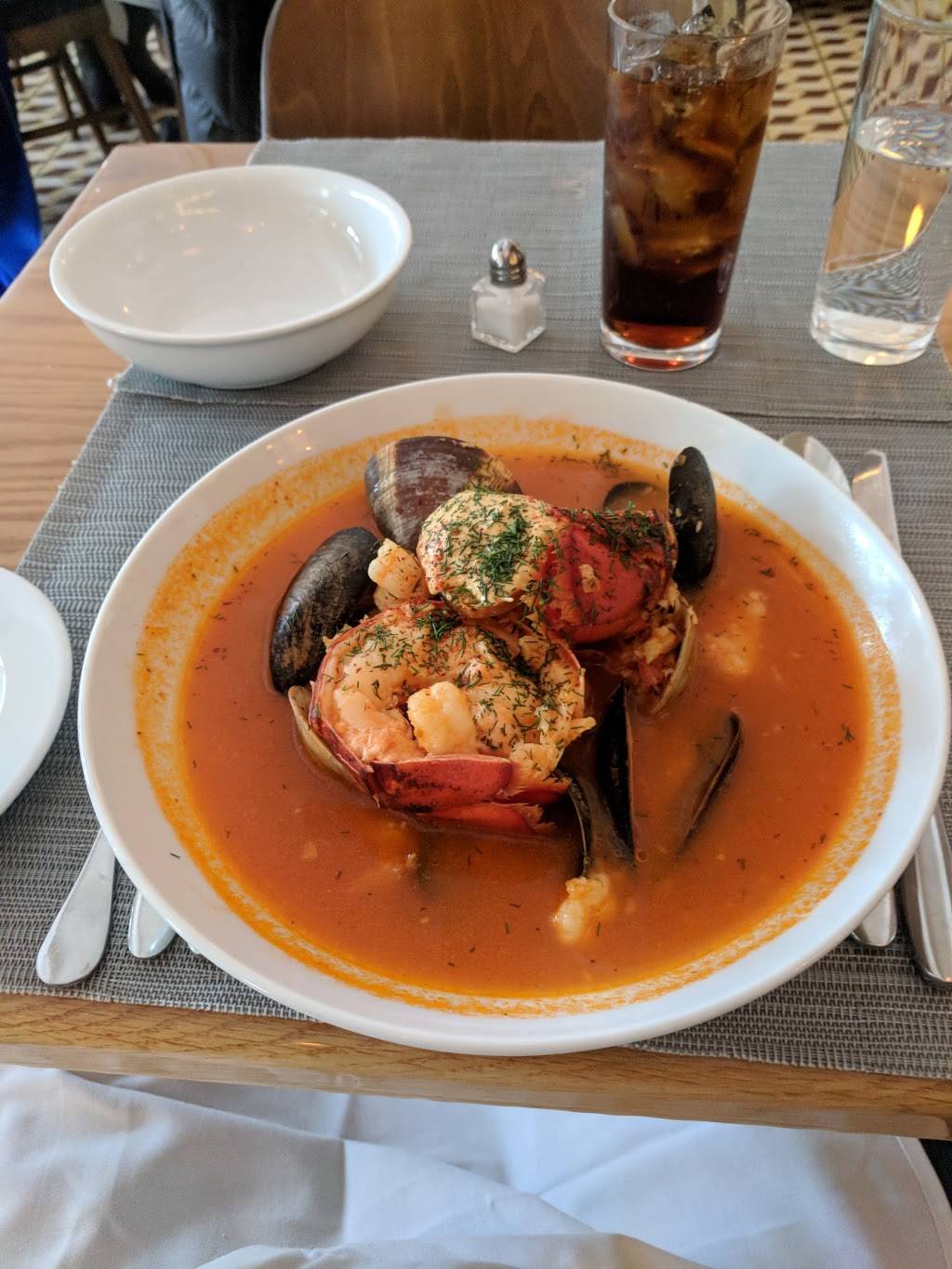 Florian Sea & Meat Raw Bar | restaurant | 1166 Chapel St, New Haven, CT 06511, USA | 2038595999 OR +1 203-859-5999