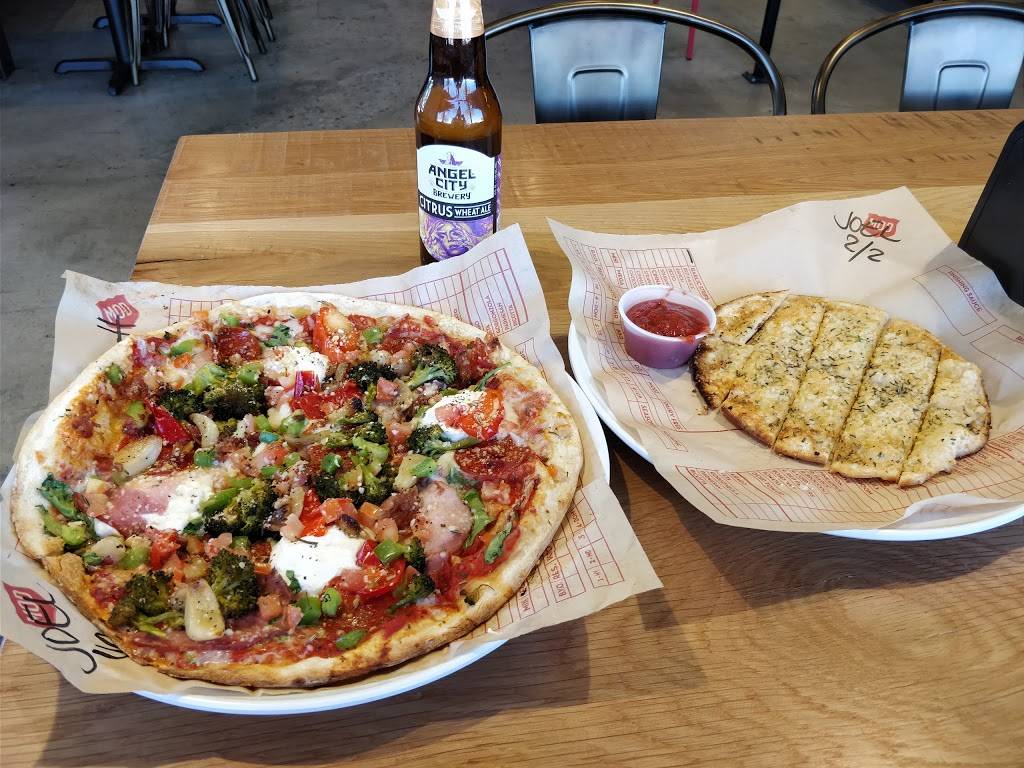 MOD Pizza | restaurant | 21855 Ventura Blvd, Woodland Hills, CA 91364, USA | 8186101445 OR +1 818-610-1445