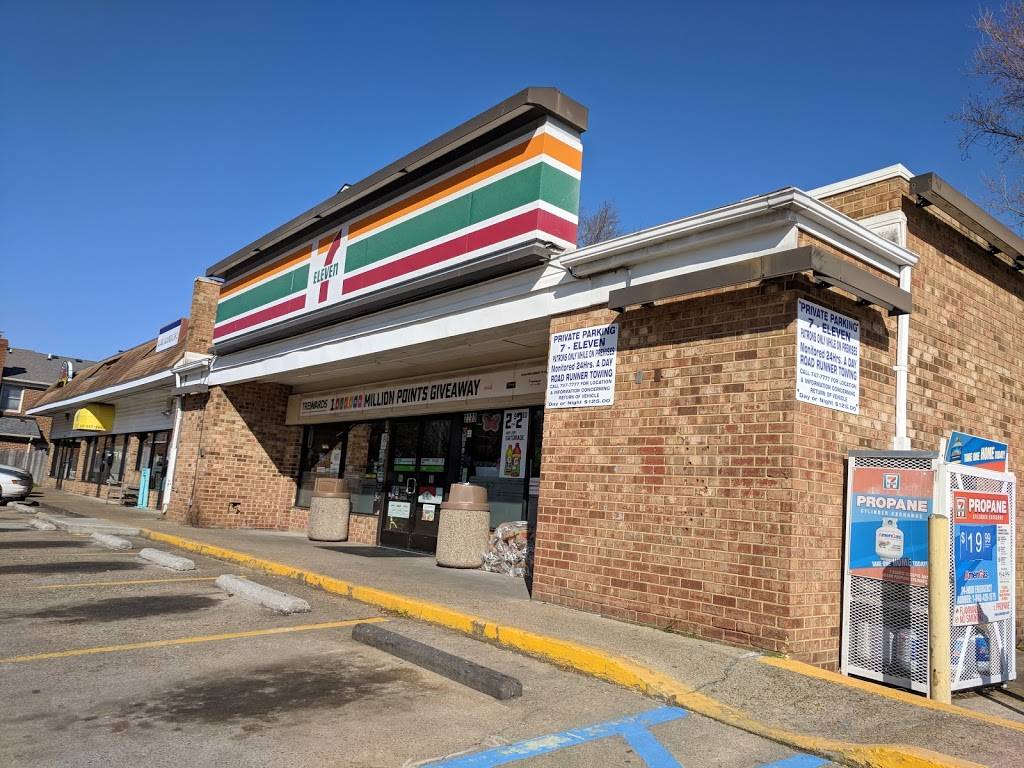 7-Eleven | bakery | 2220 Pleasure House Rd, Virginia Beach, VA 23455, USA | 7574602669 OR +1 757-460-2669