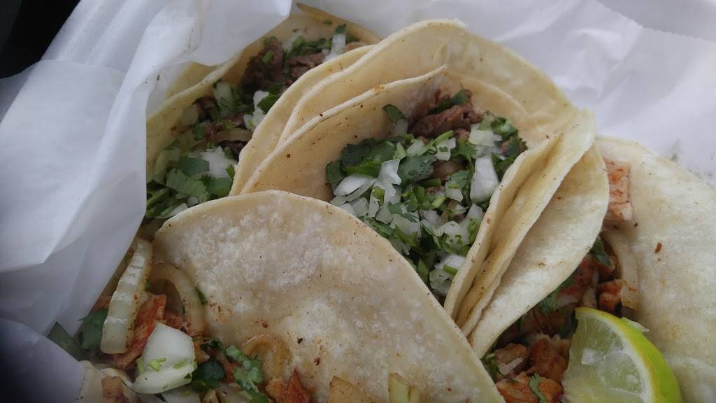 Taqueria Rosita | restaurant | 243-285 E Woodlawn Rd, Charlotte, NC 28217, USA | 7045821976 OR +1 704-582-1976