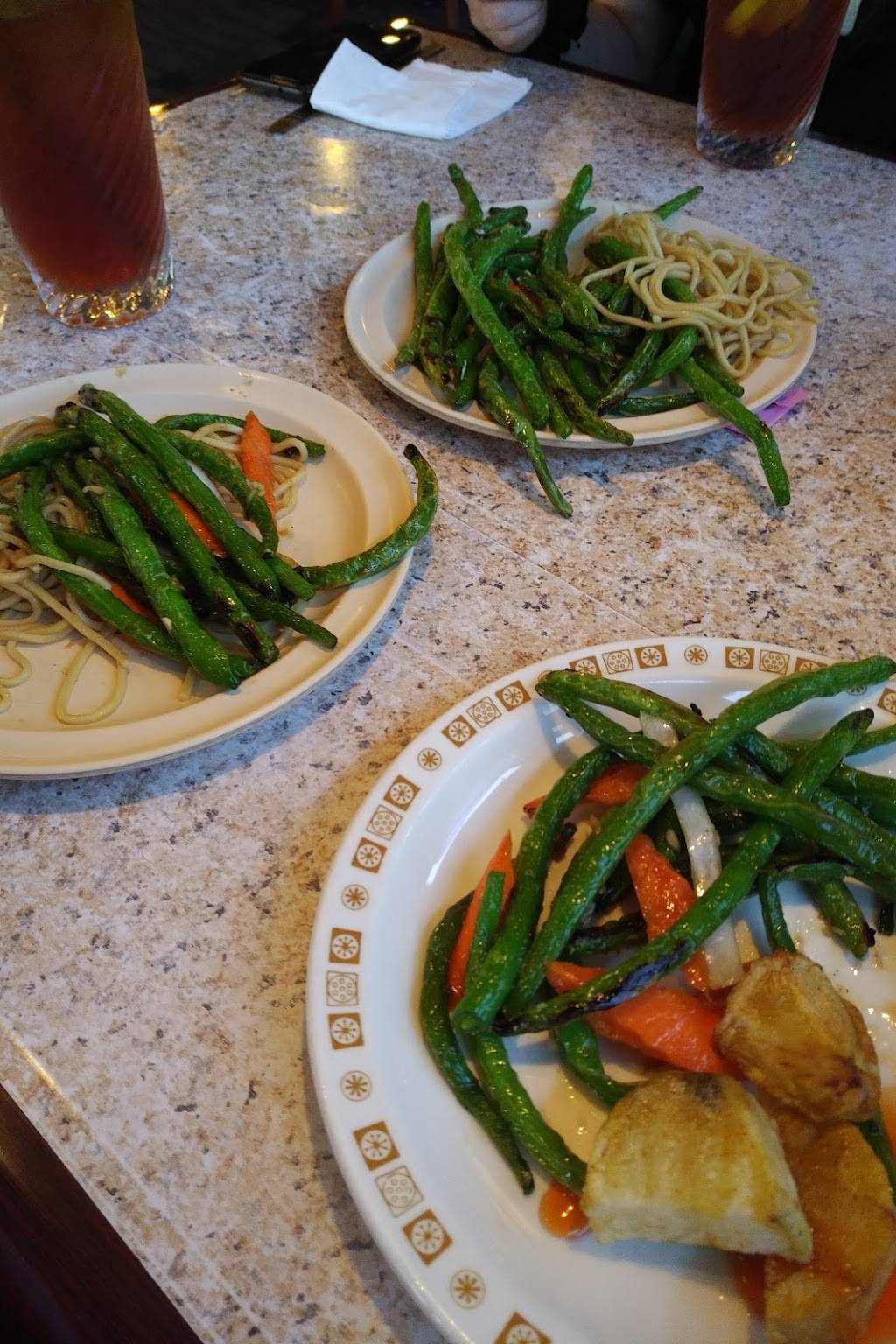 Royal Buffet American & Chinese Restaurant | restaurant | 575 N Market Blvd, Chehalis, WA 98532, USA | 3607400900 OR +1 360-740-0900