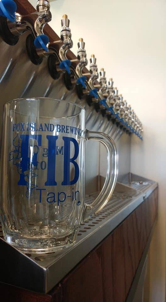 Fox Island Brewing | restaurant | 2416 14th Ave NW, Gig Harbor, WA 98335, USA | 2538827752 OR +1 253-882-7752