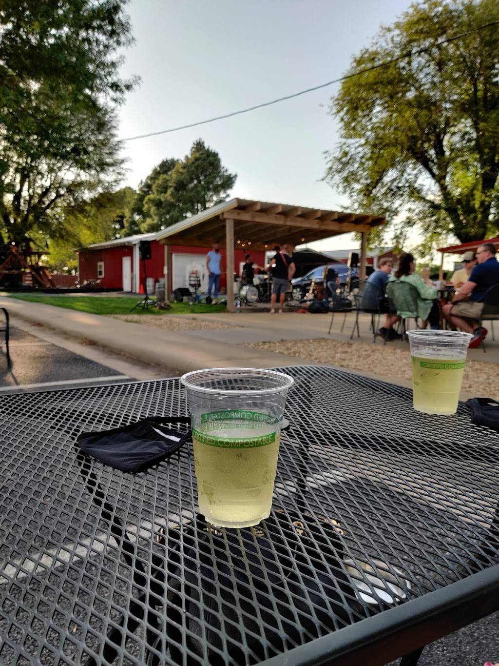 Tontitown Winery | restaurant | 335 N Barrington Rd, Springdale, AR 72762, USA | 4793618700 OR +1 479-361-8700