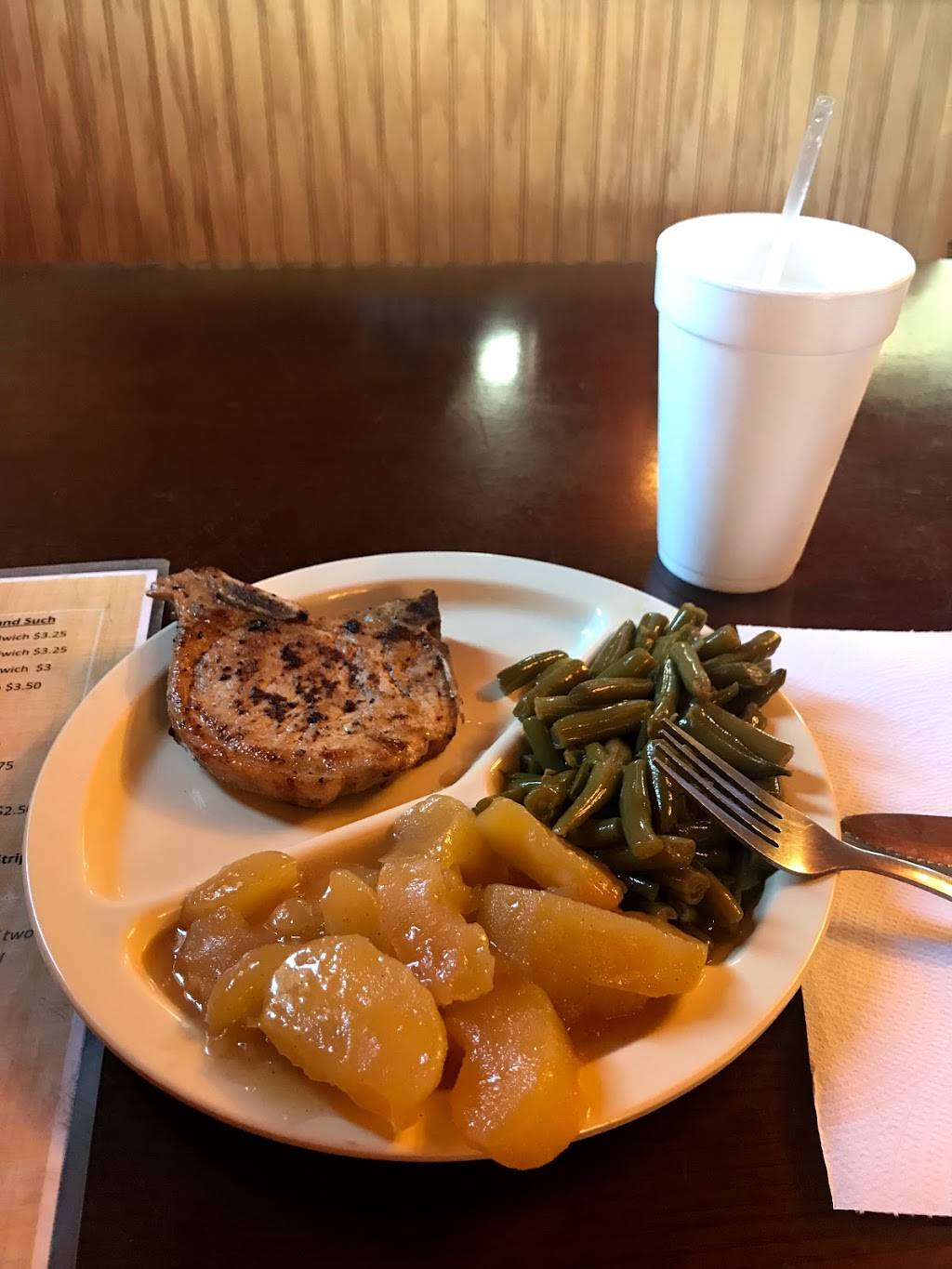 Yesterdays Grill | restaurant | 716 W Greensboro Chapel Hill Rd, Snow Camp, NC 27349, USA | 3363761833 OR +1 336-376-1833