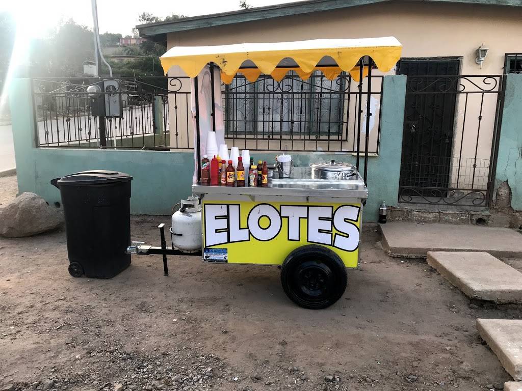 Elotes Tulita’s | restaurant | avenida constitucion, Jesus Fisher y, Loma Linda, 22820 Ensenada, B.C., Mexico | 016531091378 OR +52 653 109 1378