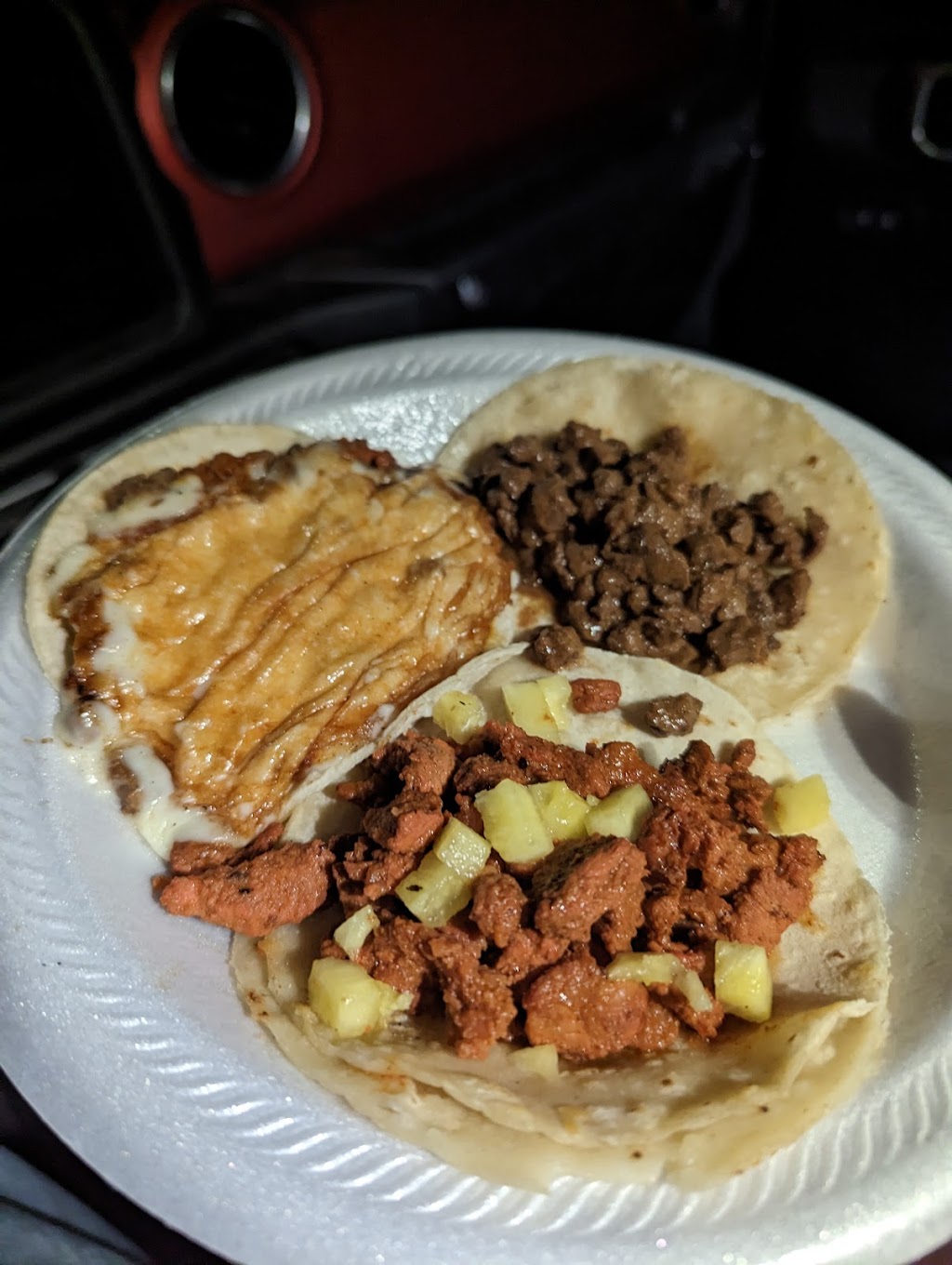 Guapos Tacos | restaurant | 2300 W Main St, Lehi, UT 84043, USA | 3854777412 OR +1 385-477-7412