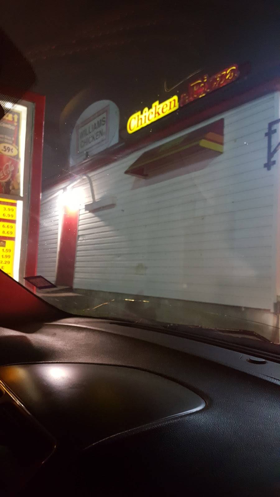 Williams Fried Chicken | restaurant | 2844 N Buckner Blvd, Dallas, TX 75228, USA | 2143200033 OR +1 214-320-0033