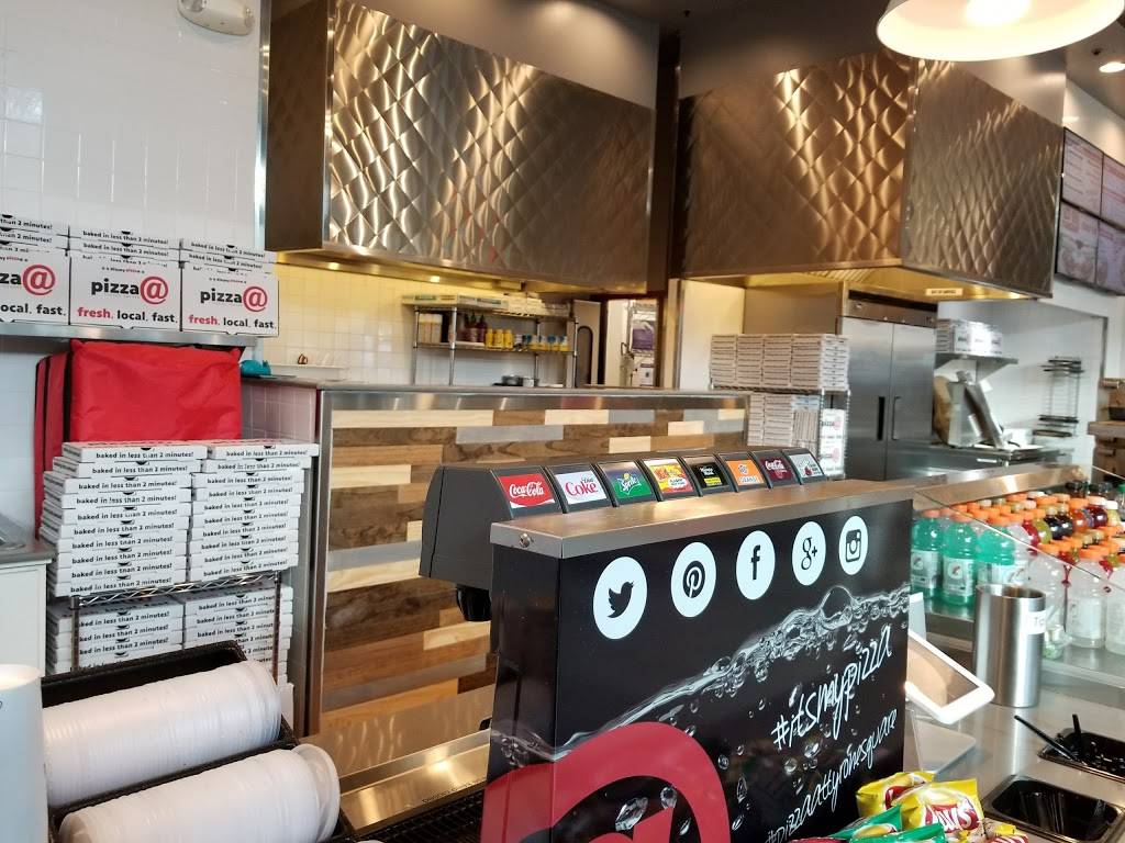 Pizza@ Tyrone Square | restaurant | 2269 Tyrone Blvd N, St. Petersburg, FL 33710, USA | 7273020792 OR +1 727-302-0792