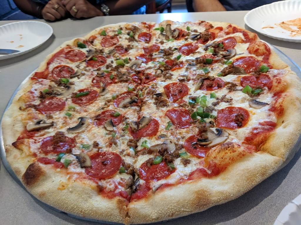 Times Square Pizza Co | restaurant | 927 E Bloomingdale Ave, Brandon, FL 33511, USA | 8136510122 OR +1 813-651-0122