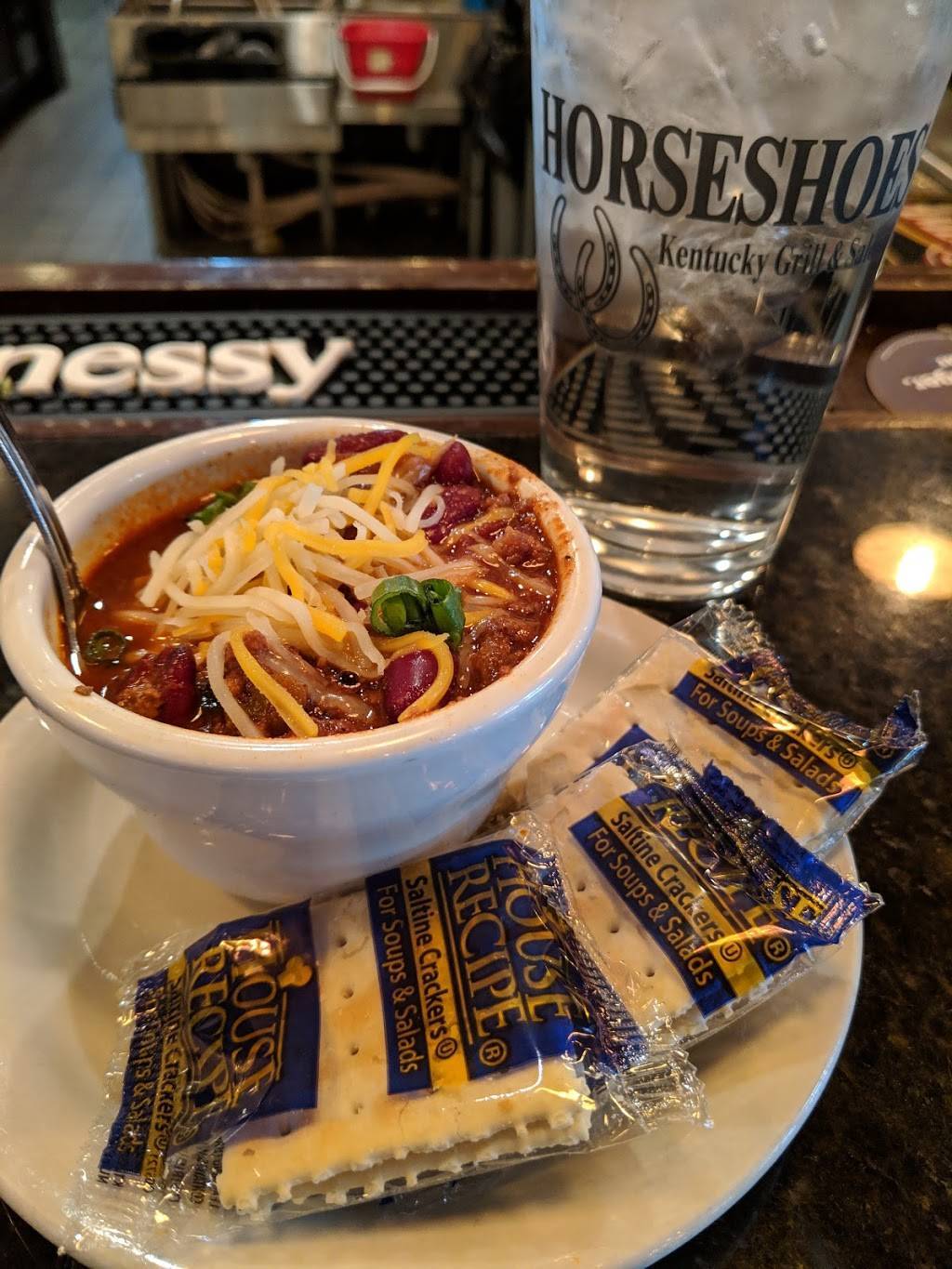 Horseshoes Kentucky Grill & Saloon | restaurant | 1987 North Broadway Road, Lexington, KY 40505, USA | 8592945164 OR +1 859-294-5164