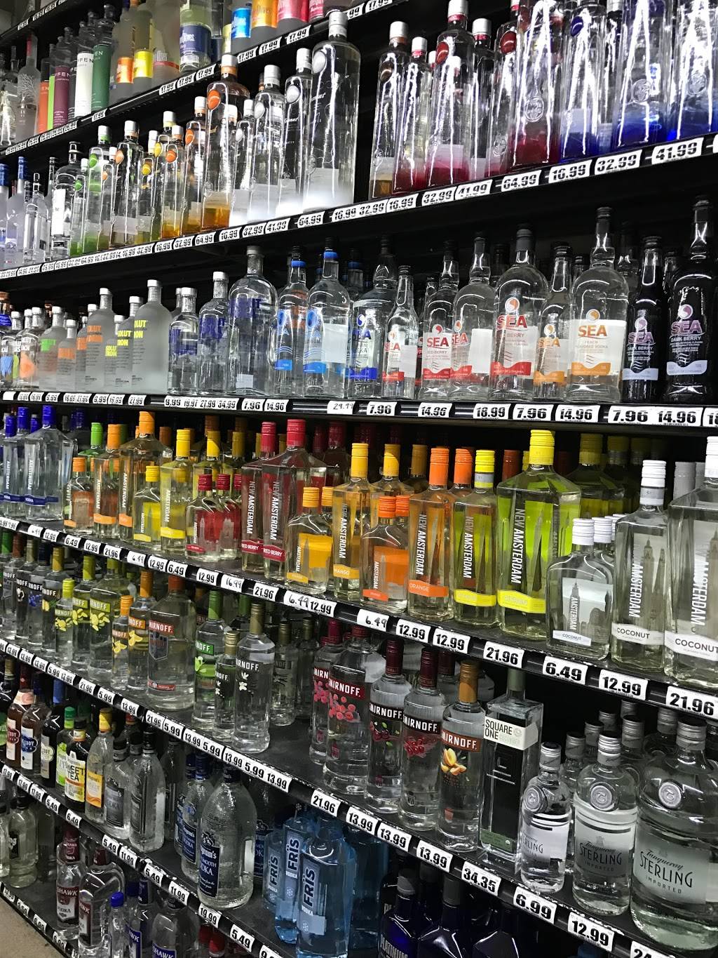 Mitchs Liquor, Subs & Pizza (Buscemis) | meal takeaway | 37504 Michigan Ave, Wayne, MI 48184, USA | 7347290440 OR +1 734-729-0440