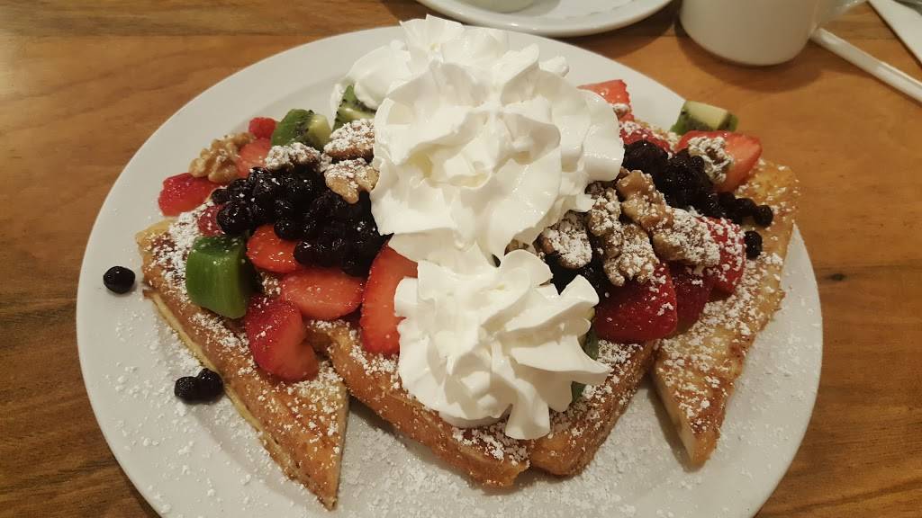 More Than Waffles | restaurant | 17200 Ventura Blvd #109, Encino, CA 91316, USA | 8187895937 OR +1 818-789-5937