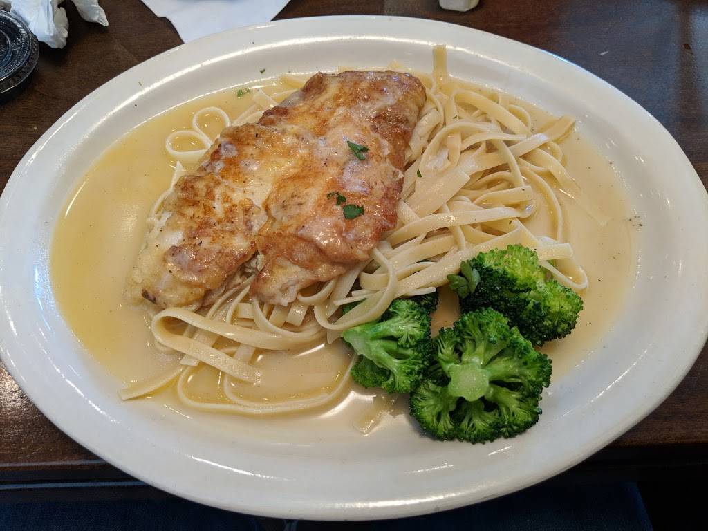 Dominicks Italian Restaurant & Pizzeria | restaurant | 10 E Clinton St, Newton, NJ 07860, USA | 9733839330 OR +1 973-383-9330