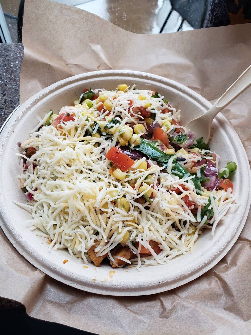 QDOBA Mexican Eats | restaurant | 500 Mall Rd Unit 103, Barboursville, WV 25504, USA | 3047363030 OR +1 304-736-3030