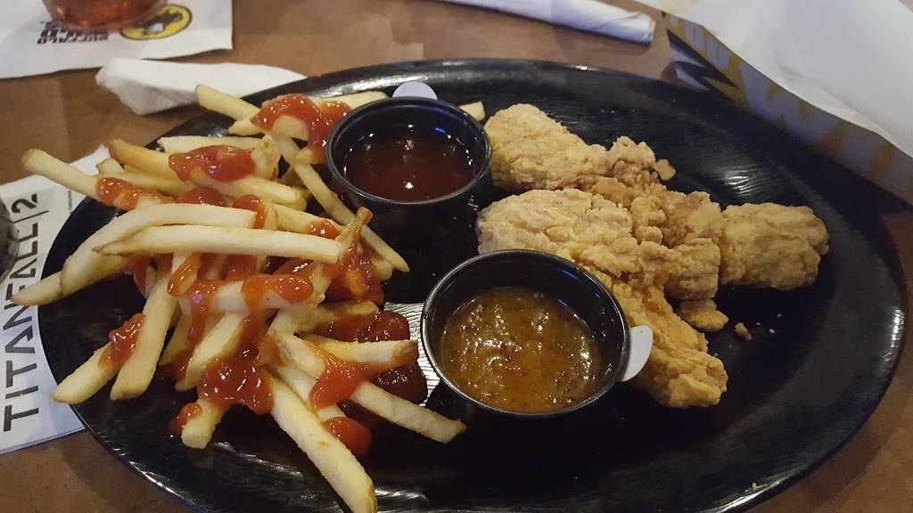 Buffalo Wild Wings | meal takeaway | 625 Paul Huff Parkway, Cleveland, TN 37312, USA | 4234723288 OR +1 423-472-3288