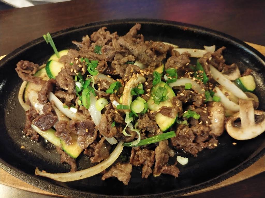 Wow Korean Restaurant | restaurant | 55 Dundas St E, Mississauga, ON L5A 1W1, Canada | 9058962315 OR +1 905-896-2315