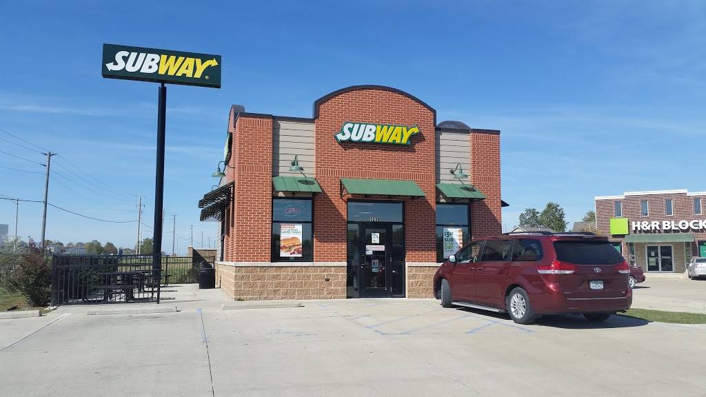 Subway Restaurants | restaurant | 1239 MO-22, Centralia, MO 65240, USA | 5736821888 OR +1 573-682-1888