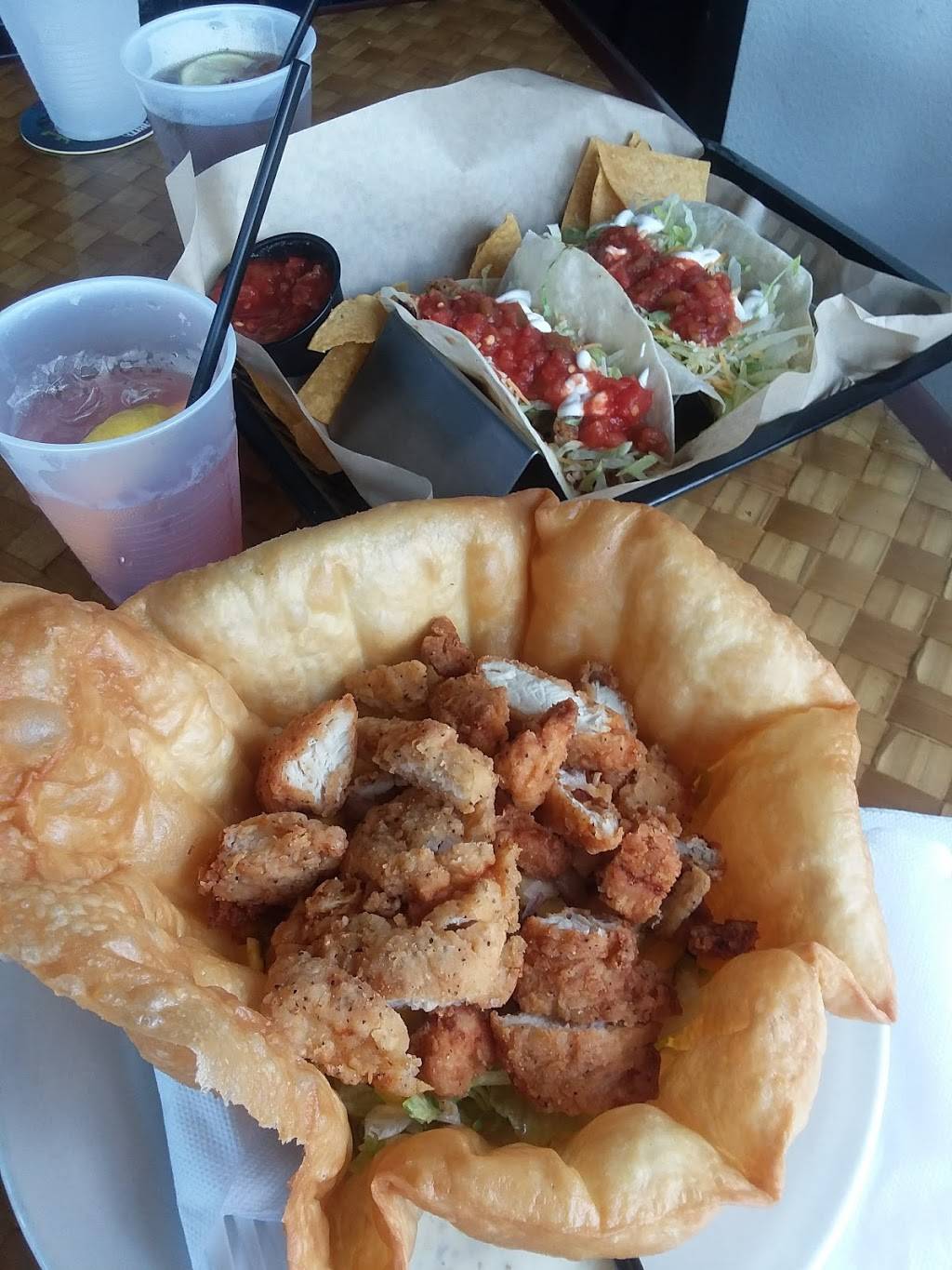 Kahuna Bar & Grill | restaurant | 249 NE 21st Ave # 81 A, Deerfield Beach, FL 33441, USA | 9547250244 OR +1 954-725-0244