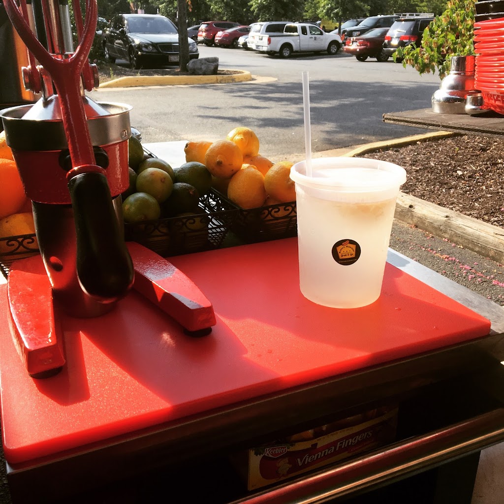 Marky’s Munchery | restaurant | 6555 Little River Turnpike, Alexandria, VA 22312, USA | 2024681114 OR +1 202-468-1114